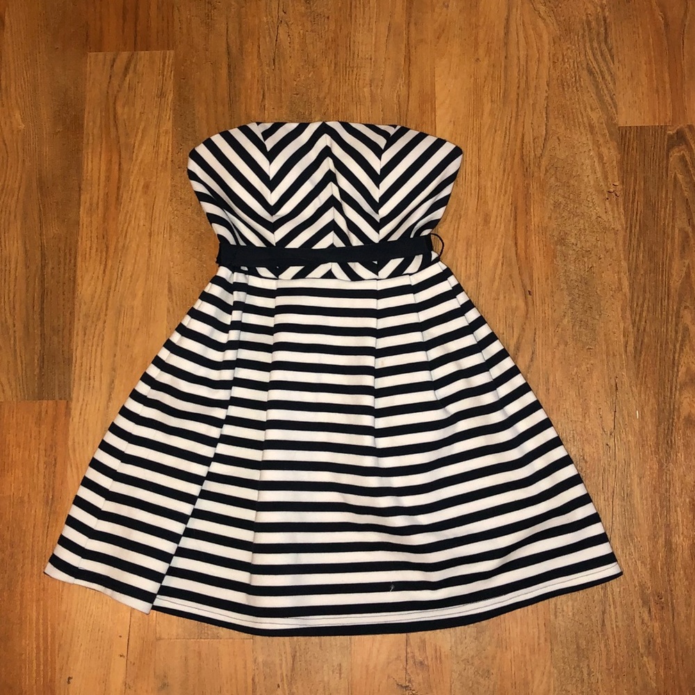 Forever 21 Navy and White Striped Dress